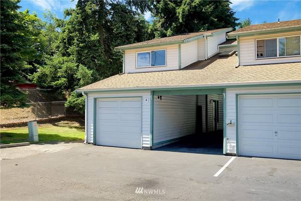 1833 SW 318th Place #20A, Federal Way, WA 98023