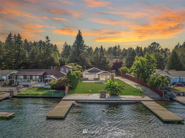 1215 182nd AVE E, Lake Tapps, WA 98391