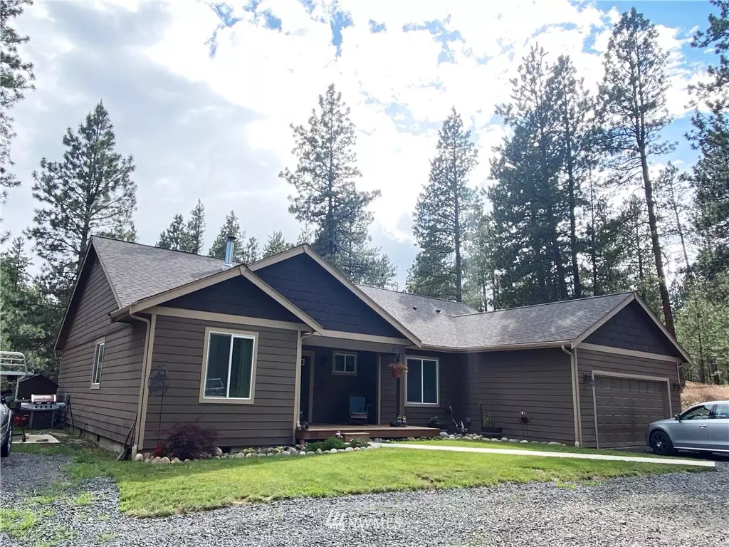 Cle Elum, WA 98922,830 Loping LN