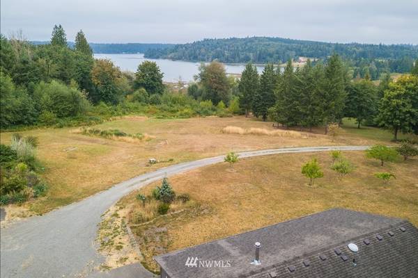 1391 E Agate Loop RD, Shelton, WA 98584