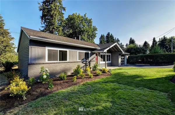 Edmonds, WA 98026,7702 238th PL SW