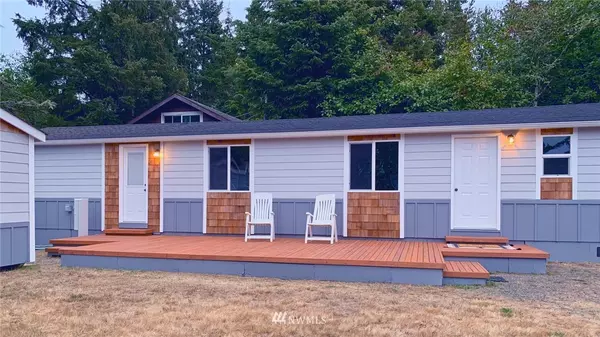 1305 324th PL, Ocean Park, WA 98640