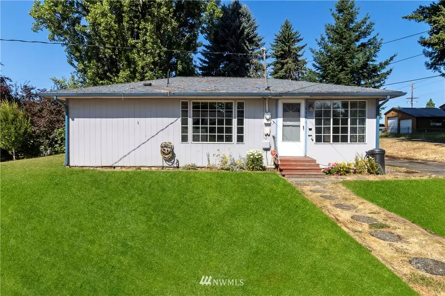 601 N 4th, Tumwater, WA 98512