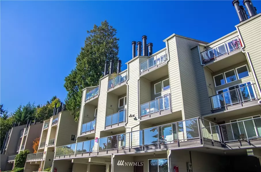 2947 76th AVE SE #93-A, Mercer Island, WA 98040