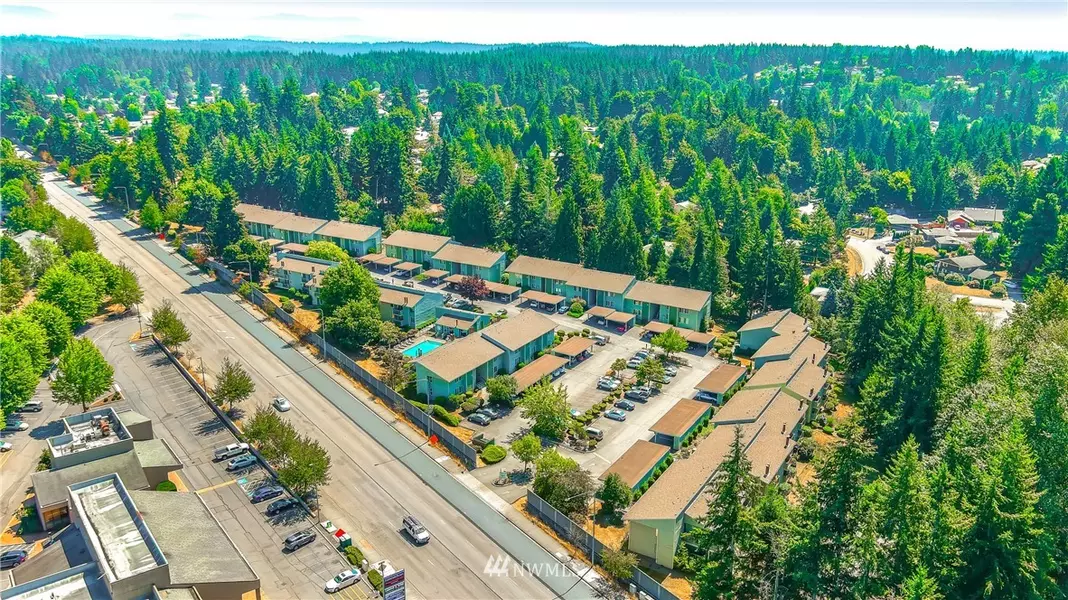 14401 SE Petrovitsky RD #E-105, Renton, WA 98058