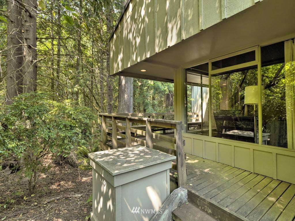 703 E Pointes DR W, Shelton, WA 98584