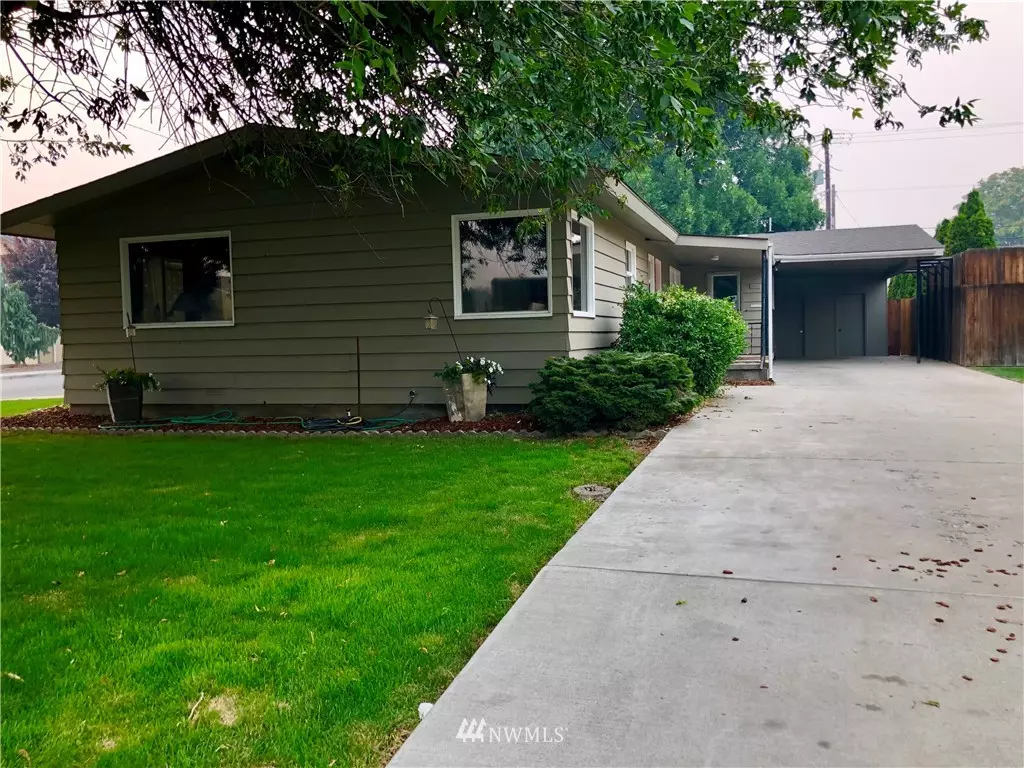 Quincy, WA 98848,218 3rd AVE SW