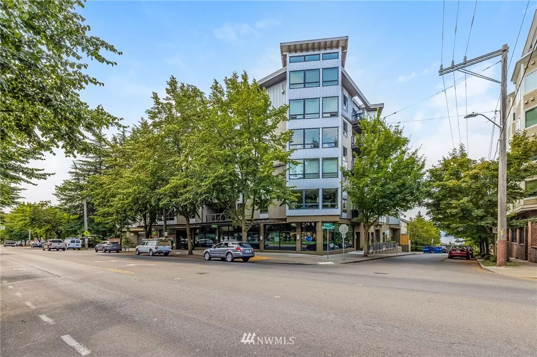 Seattle, WA 98136,5001 California AVE SW #408