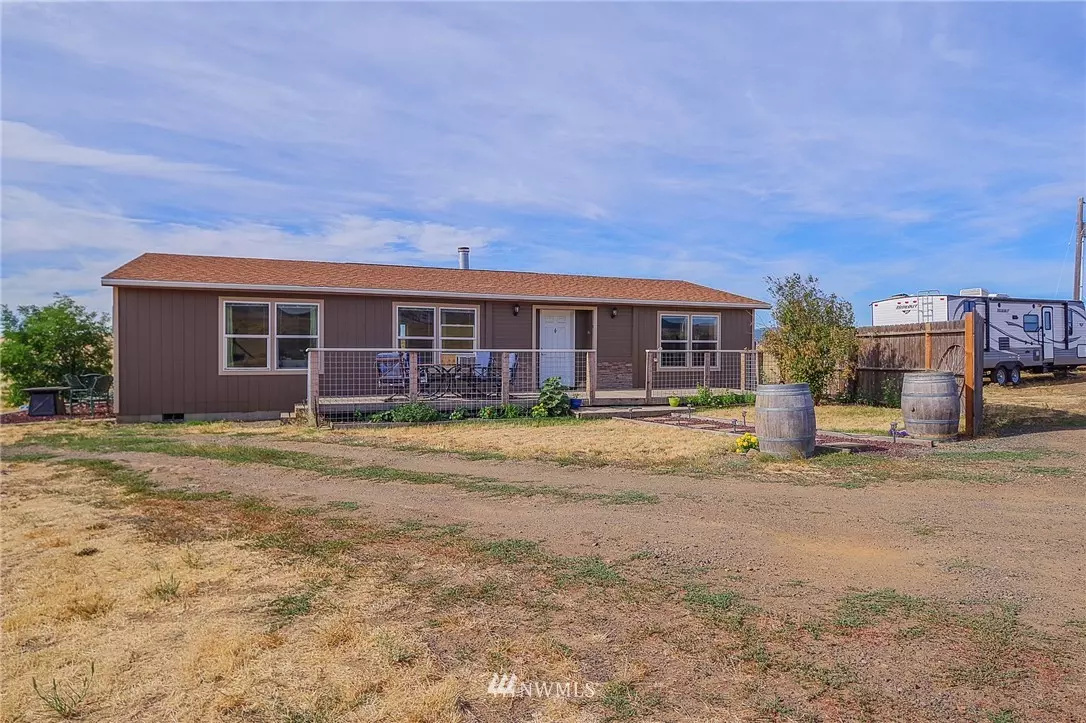 Ellensburg, WA 98926,400 Muddy LN