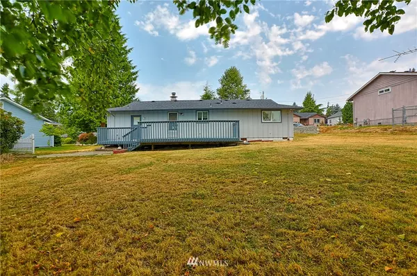 Camano Island, WA 98282,312 Dunbar LN