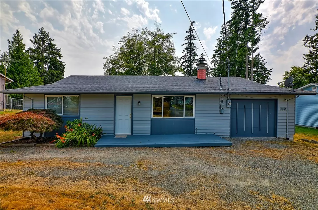 Camano Island, WA 98282,312 Dunbar LN