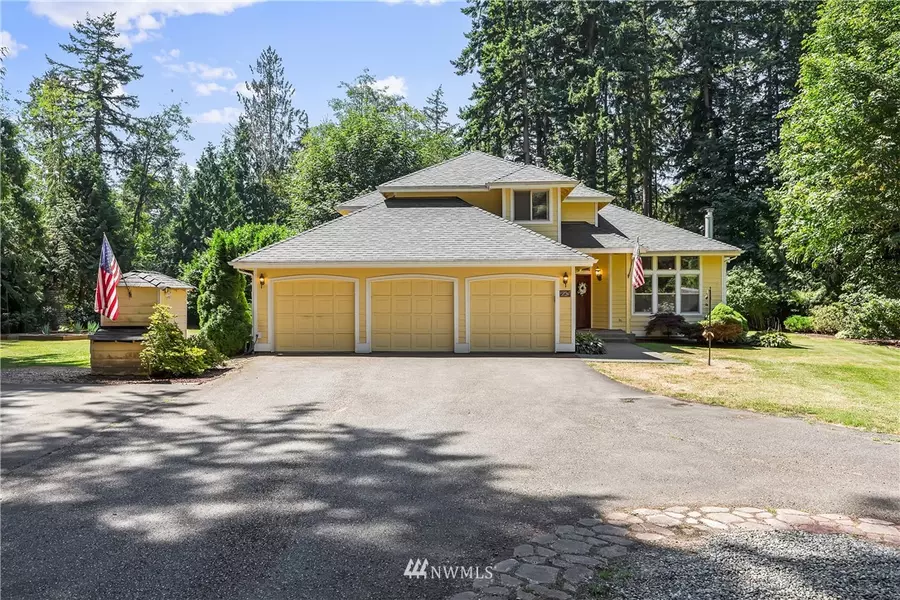 225 NW Elk LN, Poulsbo, WA 98370