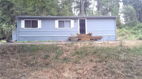 3100 E South Island DR, Shelton, WA 98584