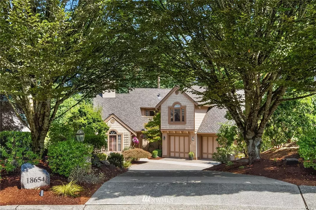 Issaquah, WA 98027,18654 NW Bernina Court