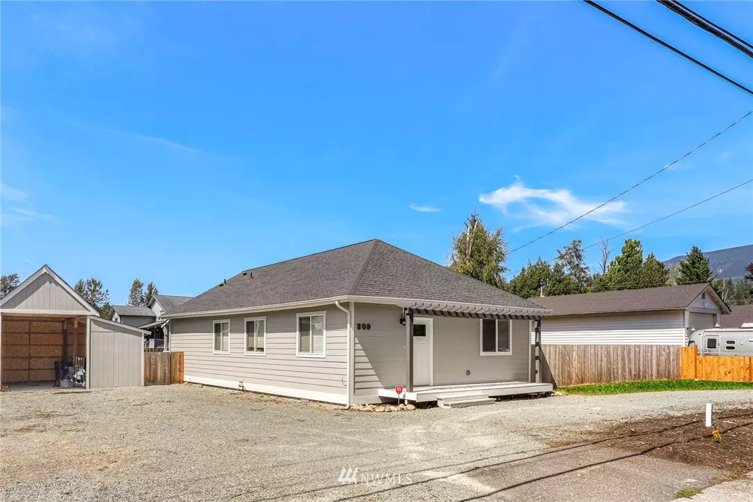 Gold Bar, WA 98251,309 1st ST