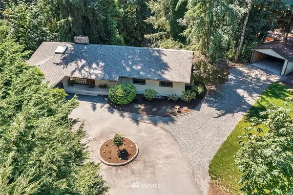 23717 SE Black Nugget RD, Issaquah, WA 98029