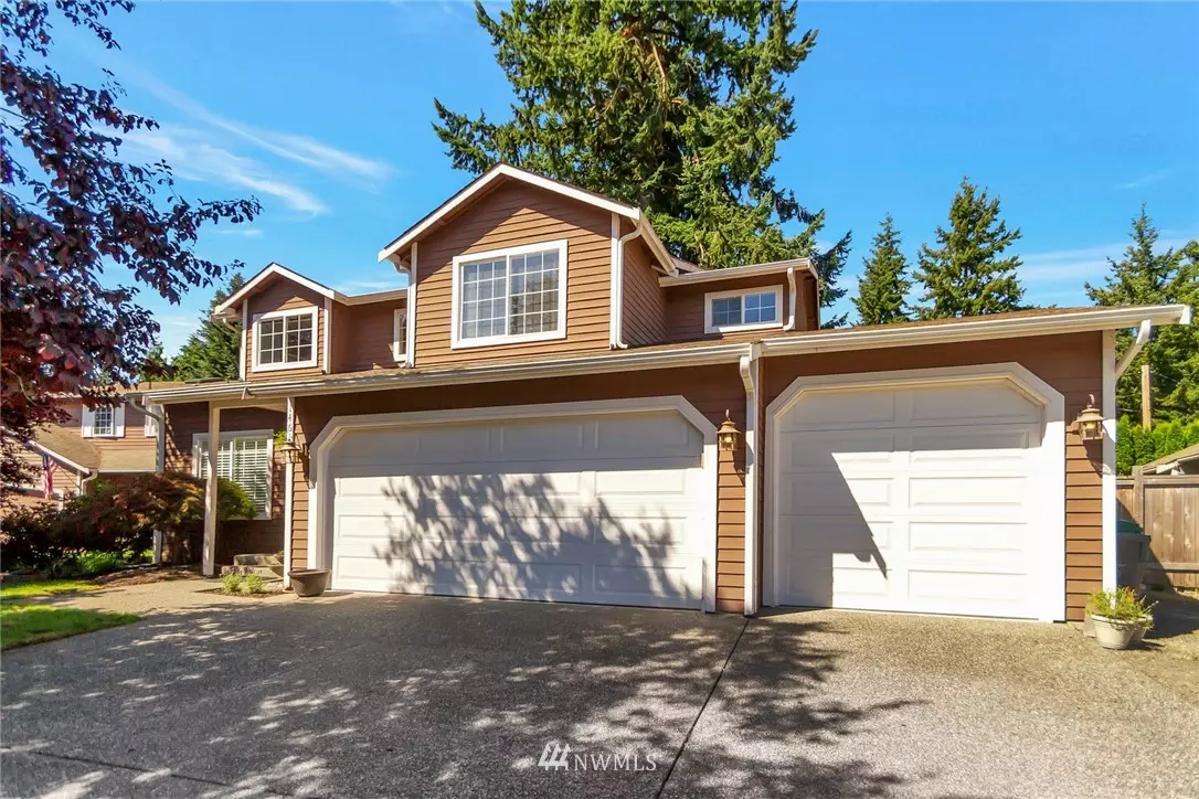 Edmonds, WA 98026,14610 54th PL W