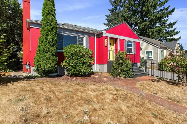 625 N Lafayette, Bremerton, WA 98312