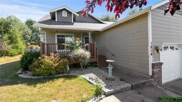 1814 Harborview DR, Aberdeen, WA 98520