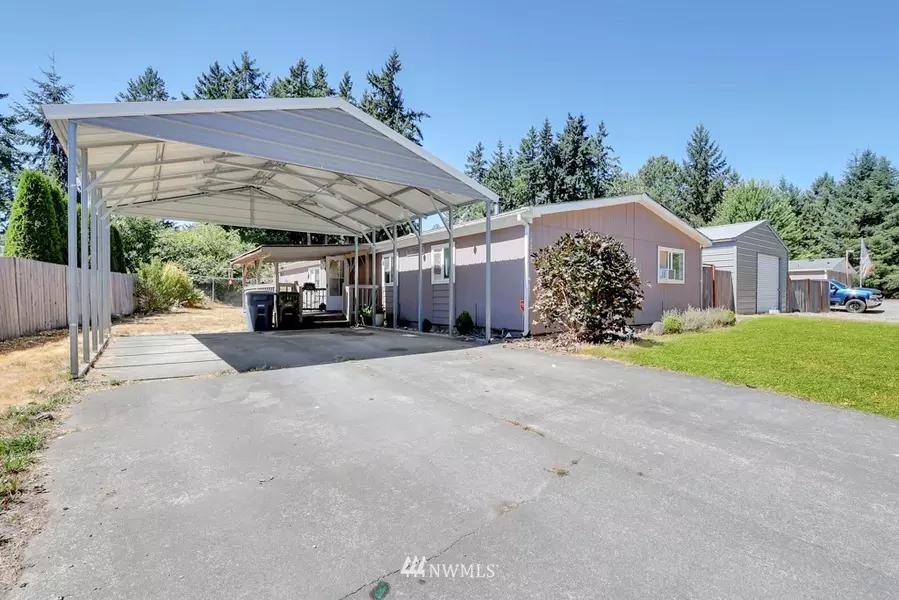 18206 85th Avenue Ct E, Puyallup, WA 98375