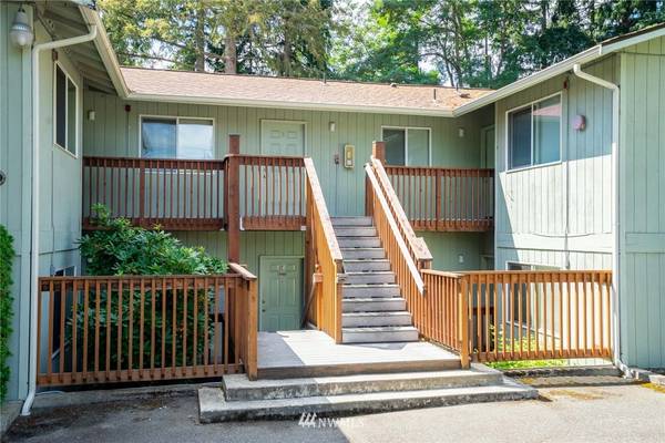 333 S Charleston AVE, Bremerton, WA 98312