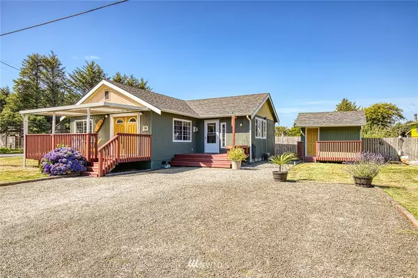 3 Klone ST, Hoquiam, WA 98550