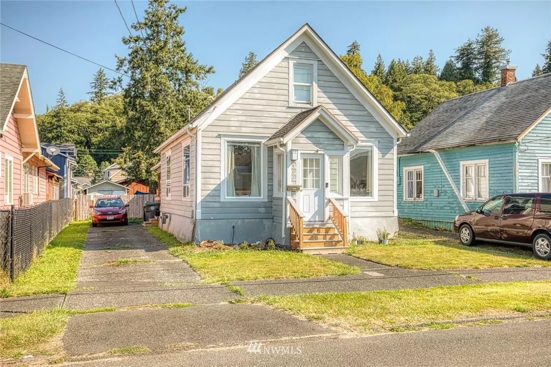 Hoquiam, WA 98550,407 Eklund AVE