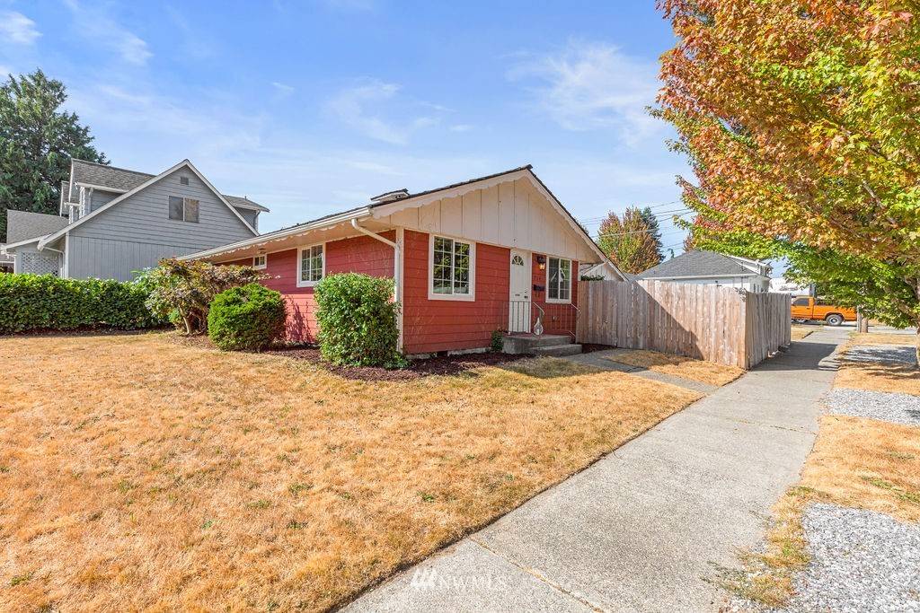 714 S 43rd ST, Tacoma, WA 98418