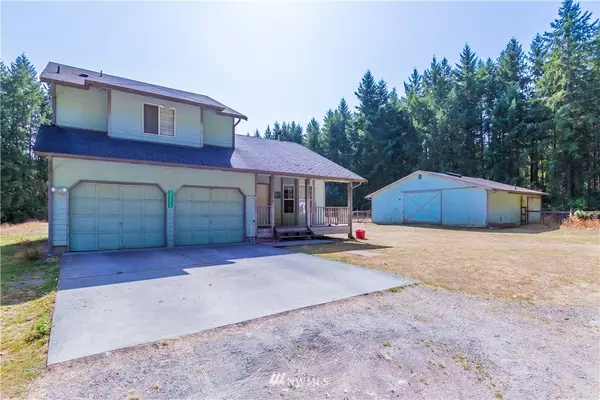 39215 12th Avenue Ct S, Roy, WA 98580