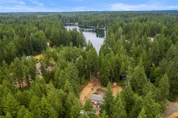 13786 Wye Lake BLVD SW, Port Orchard, WA 98367