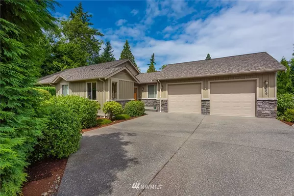 9009 Gleneagle DR, Blaine, WA 98230