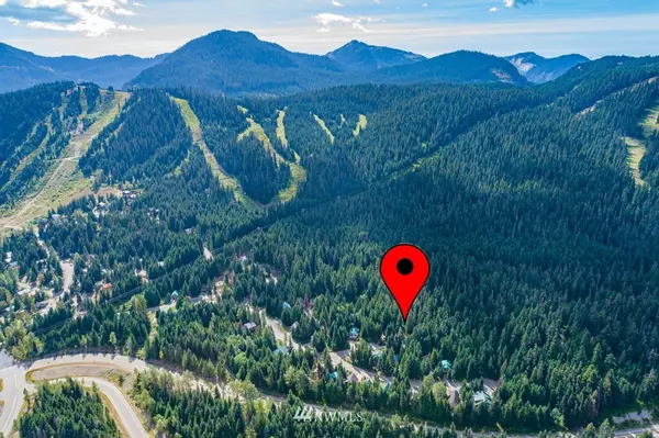 Snoqualmie Pass, WA 98068,50 Garmish PL