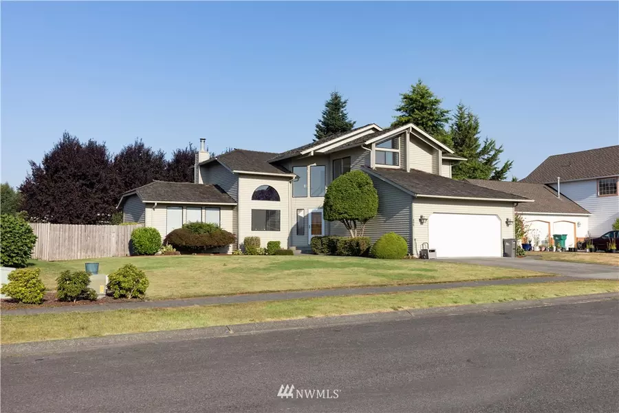 496 Farrelly ST, Enumclaw, WA 98022