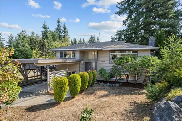 20415 78th PL W, Edmonds, WA 98026