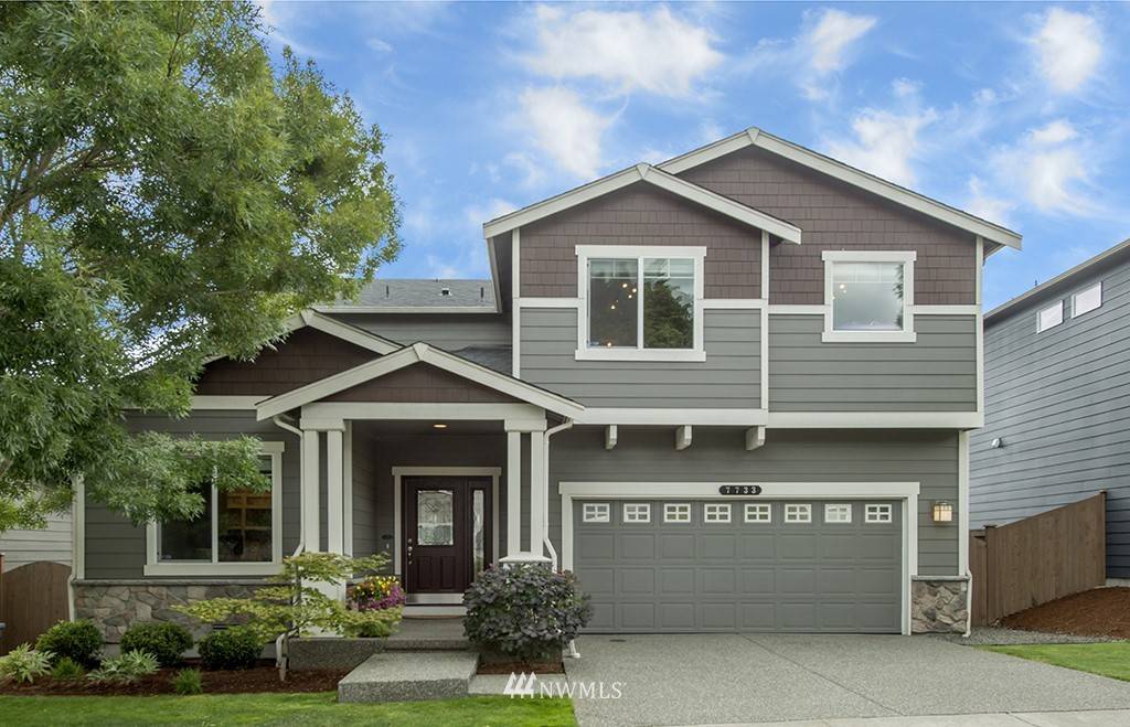 7733 NE 201st PL, Kenmore, WA 98028