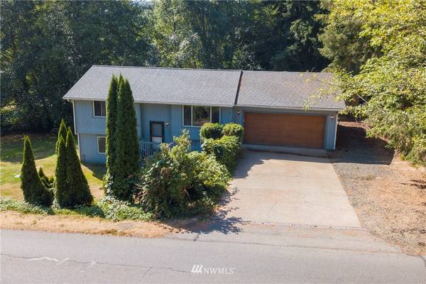 101 NE Larson BLVD, Belfair, WA 98528