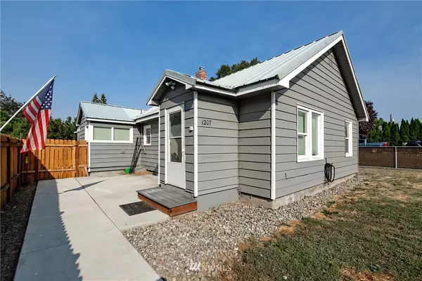 Ellensburg, WA 98926,1207 N Okanogan ST