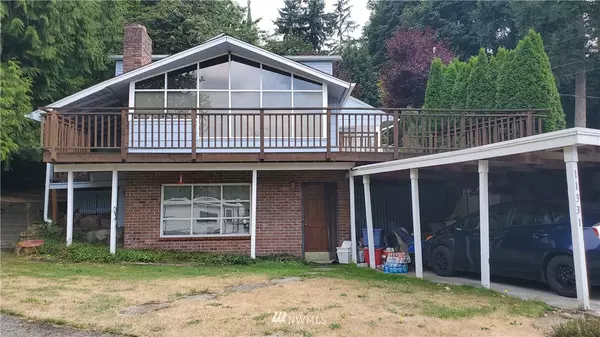 Bothell, WA 98011,11331 E Riverside DR