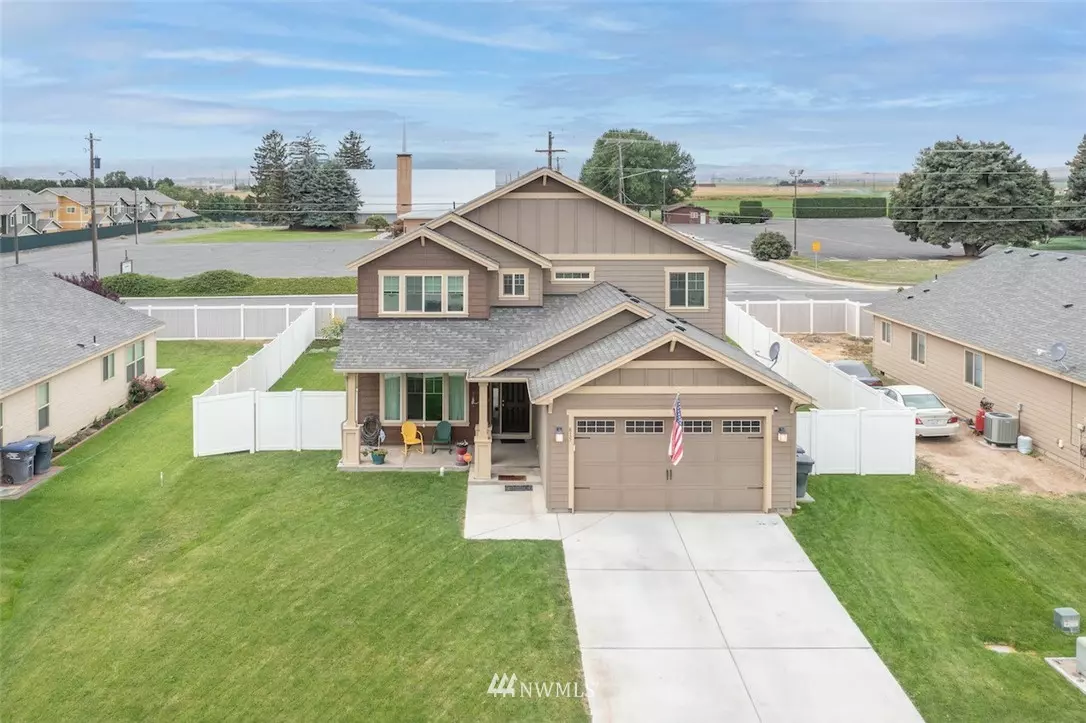 Quincy, WA 98848,815 Hilltop AVE NE