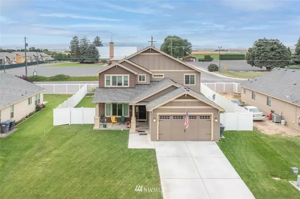 815 Hilltop AVE NE, Quincy, WA 98848