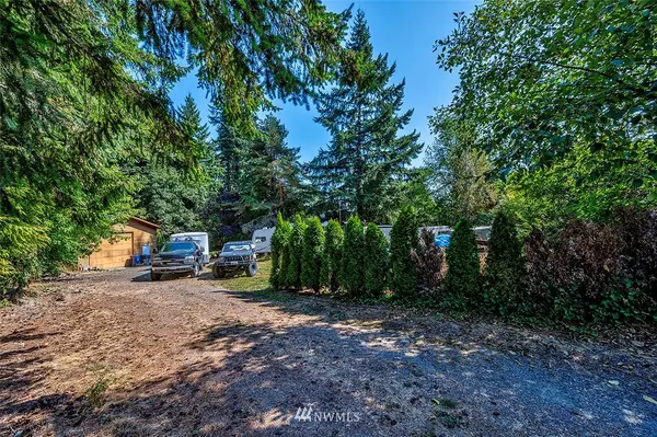 Woodinville, WA 98072,173 XX NE 160th ST