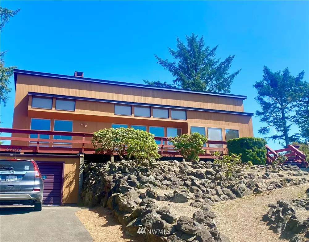 Ocean Park, WA 98640,31308 J PL