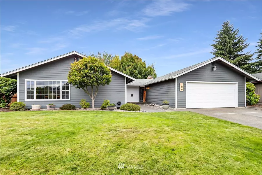 106 Villa RD, Kelso, WA 98626