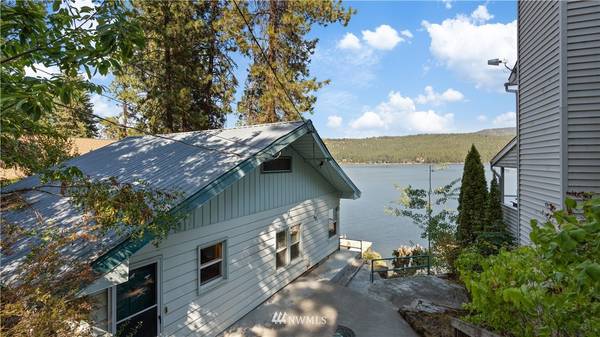 2017 S Liberty DR, Liberty Lake, WA 99019