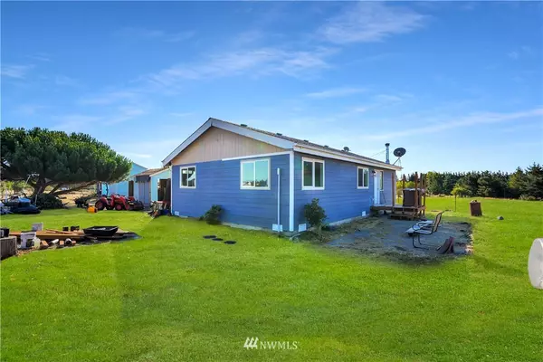 375 Safari ST, Coupeville, WA 98239