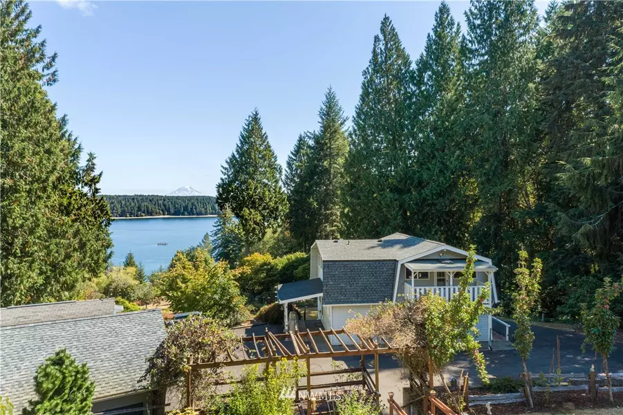 3968 E Pickering RD, Shelton, WA 98584