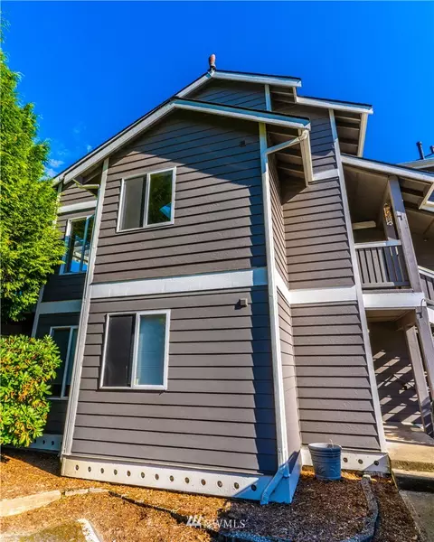 3836 W Lake Sammamish Pkwy NE #103, Redmond, WA 98052