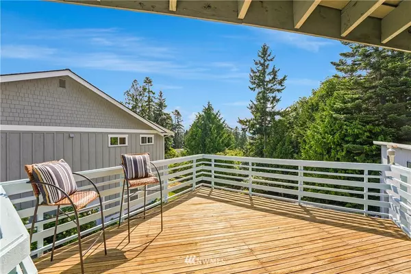 La Conner, WA 98257,795 Shelter Bay DR