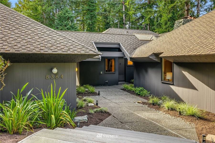 8364 Olympic View Drive, Edmonds, WA 98026