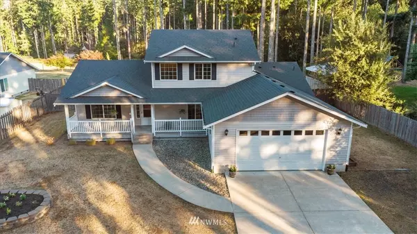 1391 E Phillips Lake Loop RD, Shelton, WA 98584